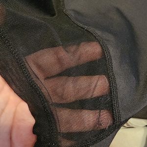 Fit booty strappy back mesh shorts